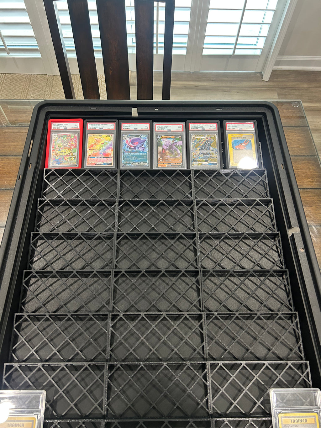 Magnetic Zion Case Card Riser - Prakke 2