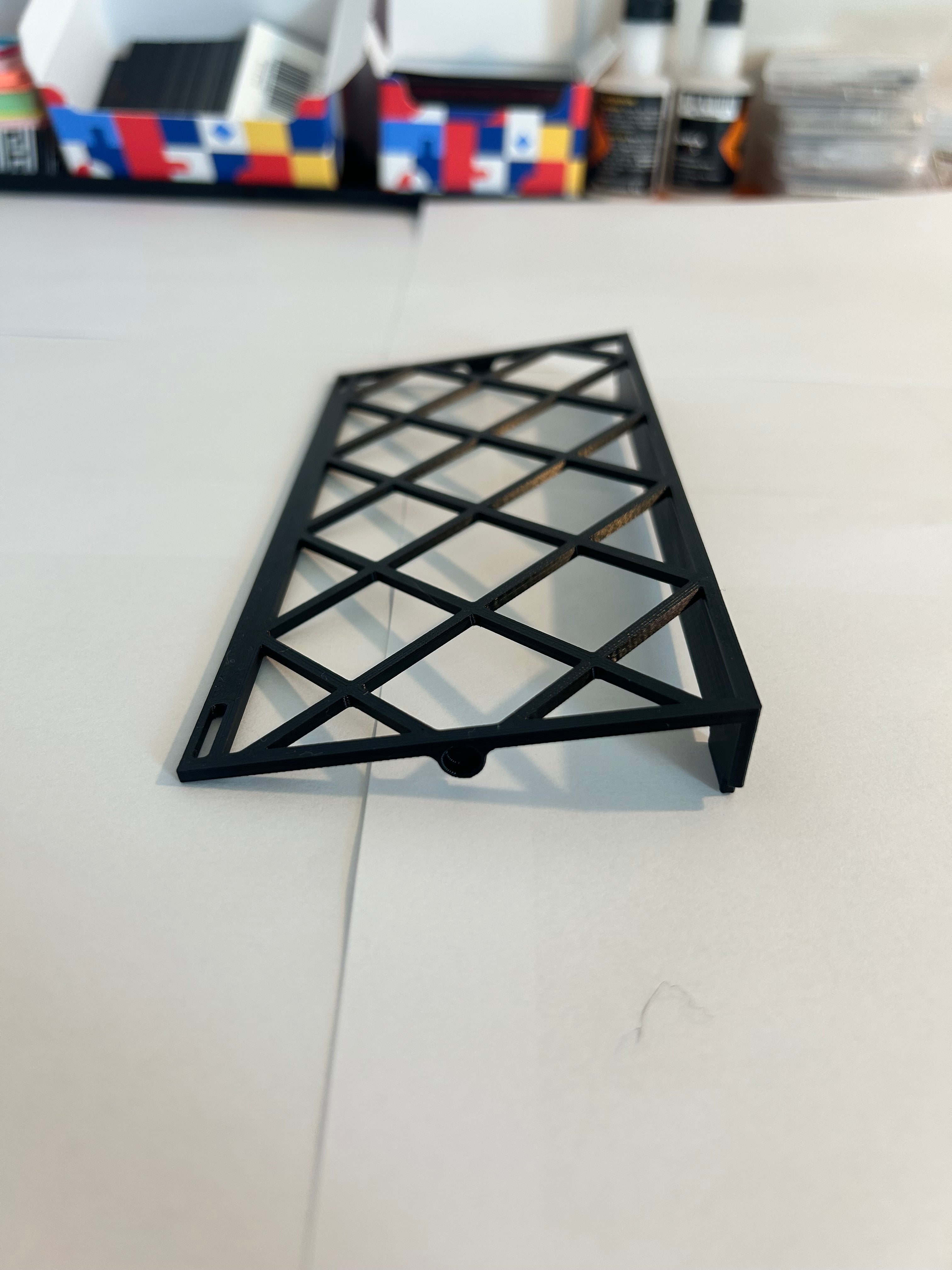 Vertical 34 x 22 Amazon Case Card Risers - Prakke 4
